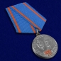 Медаль "100 лет ВЧК КГБ ФСБ". Фотография №4